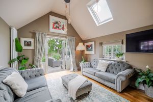 Sitting room- click for photo gallery